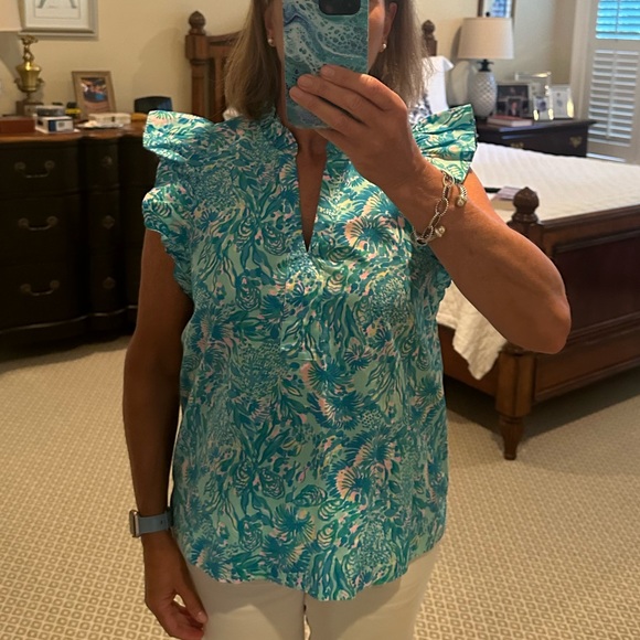 Lilly Pulitzer Klaudie Ruffle Sleeve top - Picture 4 of 4